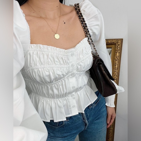 LONG SLEEVE SMOCKED SQUARE NECK TOP - Picture 2 of 12